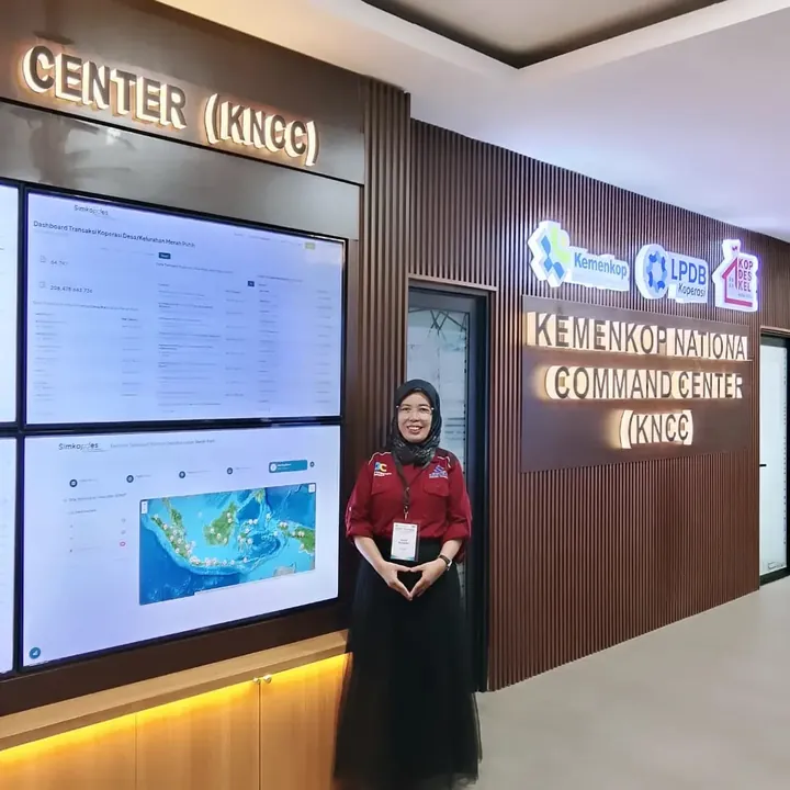 Hutri Nuryani di Kemenkop National Command Center (KNCC), Kementerian Koperasi, Jakarta